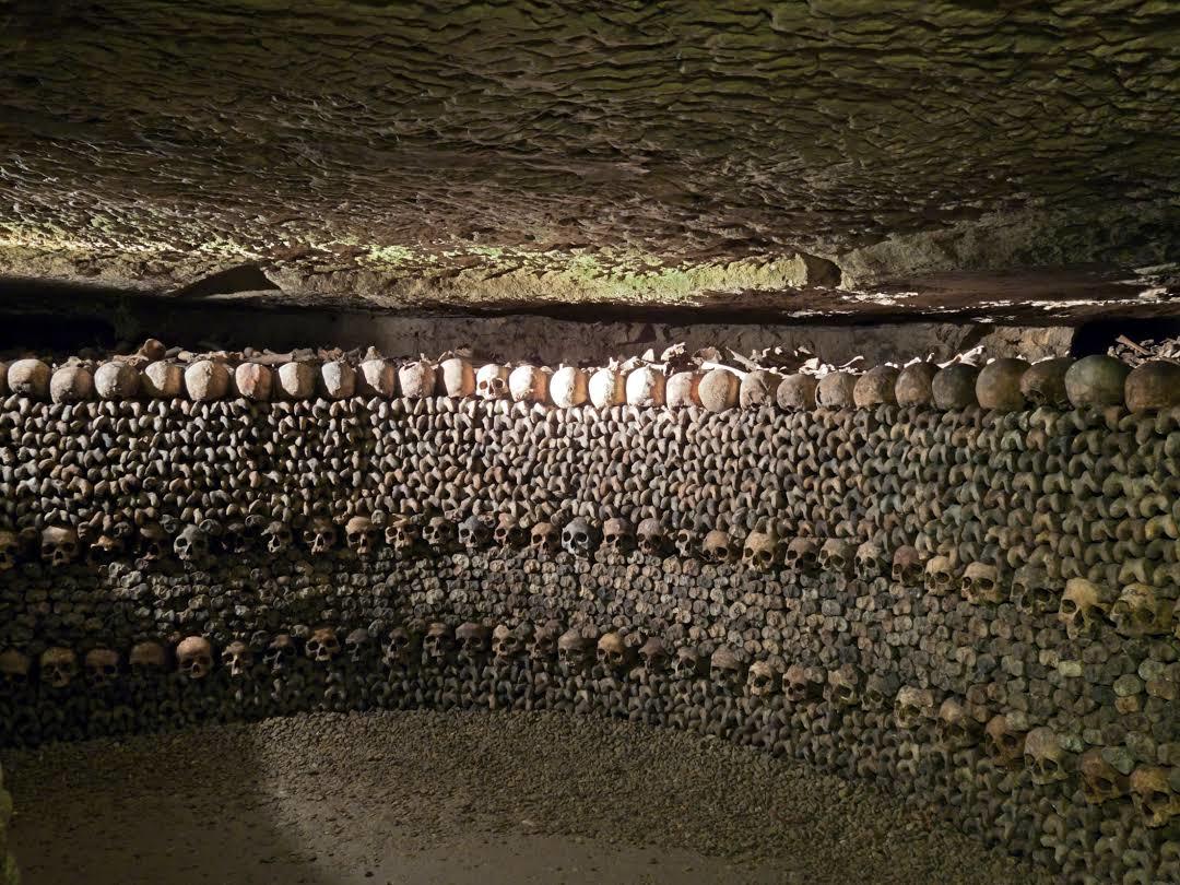 Les Catacombes De Paris